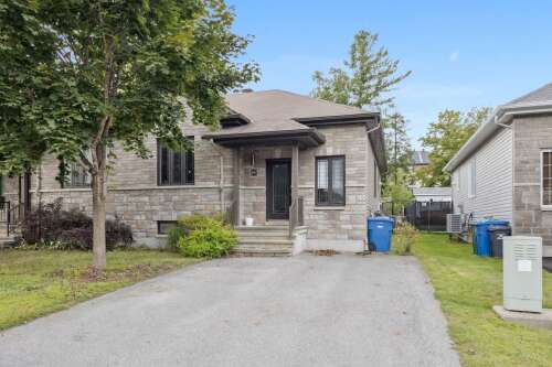 1120 p2 - 297, Rue Jeannine-Grégoire-Ross