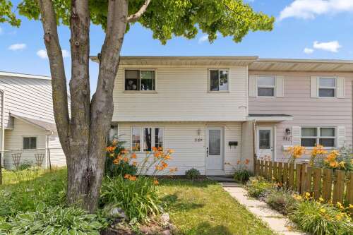 112.41 m2 - 589, Rue Carle