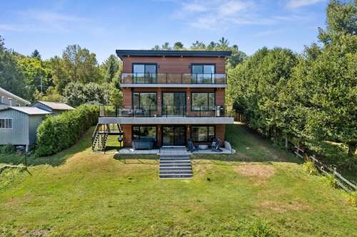 214.7 m2 - 30, Ch. Périard