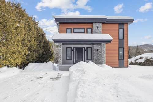 214.7 m2 - 30, Ch. Périard